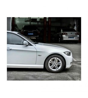 Folie auto PET Premium alb lucios pentru colantare caroserie cu tehnologie anti-bule 16m x 1.52m Cod: SP015X