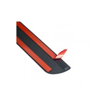 Ornamente praguri auto Exclusive universale plastic aluminiu polisat set 4 bucati  Cod: 310013T-FMS39