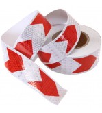 Rola-banda-reflectorizanta-alba-cu-sageata-rosie-07RW-10cm-x-25m