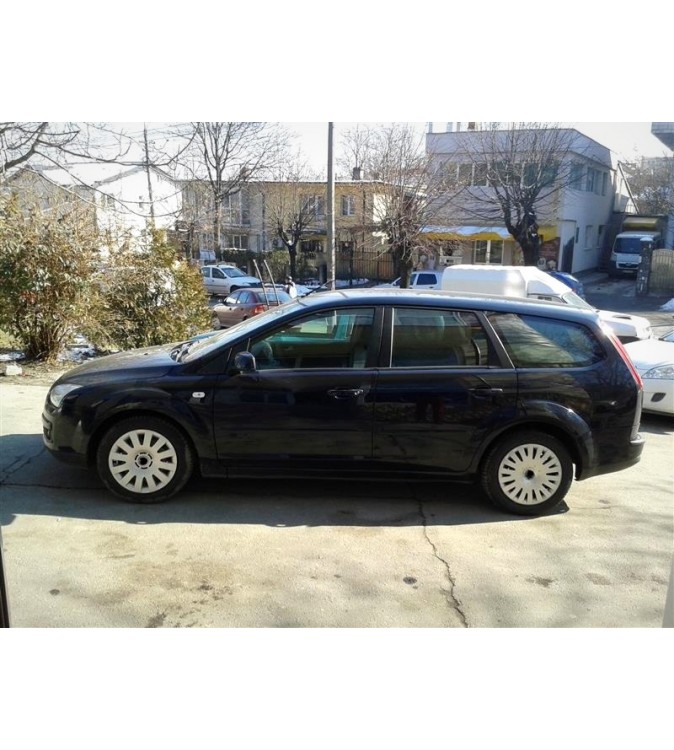 Perdele-interior-Ford-Focus-2004-2011-break