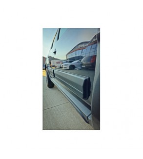 Set 12 protectii aripa si usa + 2 protectii pentru compatibilitate cu sau fara senzori Dacia Duster II 2018-> Cod: DD2018-1