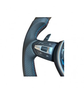 Volan sport piele si carbon compatibil cu modelele BMW Seria 5  F10,F11,F07 Seria 6 F06,F12,F13 Seria 7 F01,F02 Cod: OCH-06