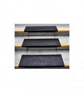 Treapta din cauciuc cu striatii impotriva alunecarii 75x25x3cm Cod: KNG-101725
