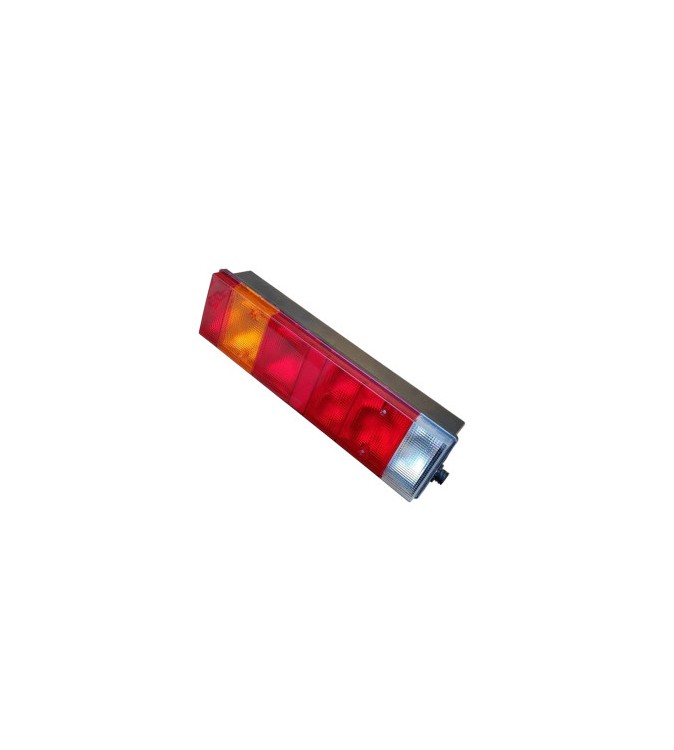 Lampa stop camion remorca partea drapta cu mufa in dreapta 5 functii Cod: 326030-SKT Lampa stop camion remorca partea drapta cu mufa in dreapta 5 functii Cod: 326030-SKT
