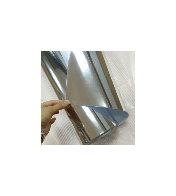 Rola folie auto autocolant PVC cromata argintiu oglinda 1.52m x 30m cu tehnologie eliminare bule Cod: KM9055 Rola folie auto autocolant PVC cromata argintiu oglinda 1.52m x 30m cu tehnologie eliminare bule Cod: KM9055